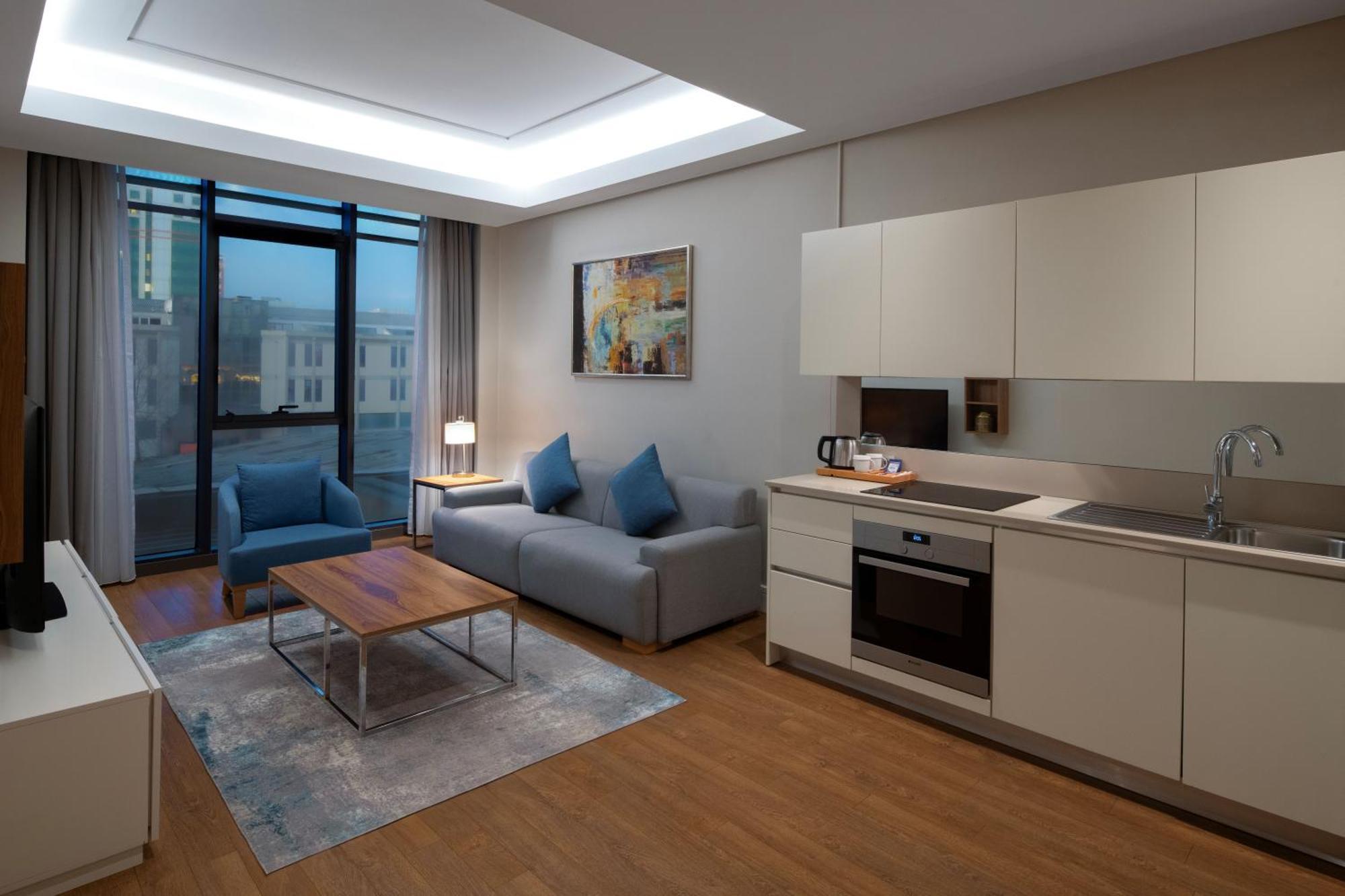 Movenpick Living Istanbul West Hotel Exterior photo
