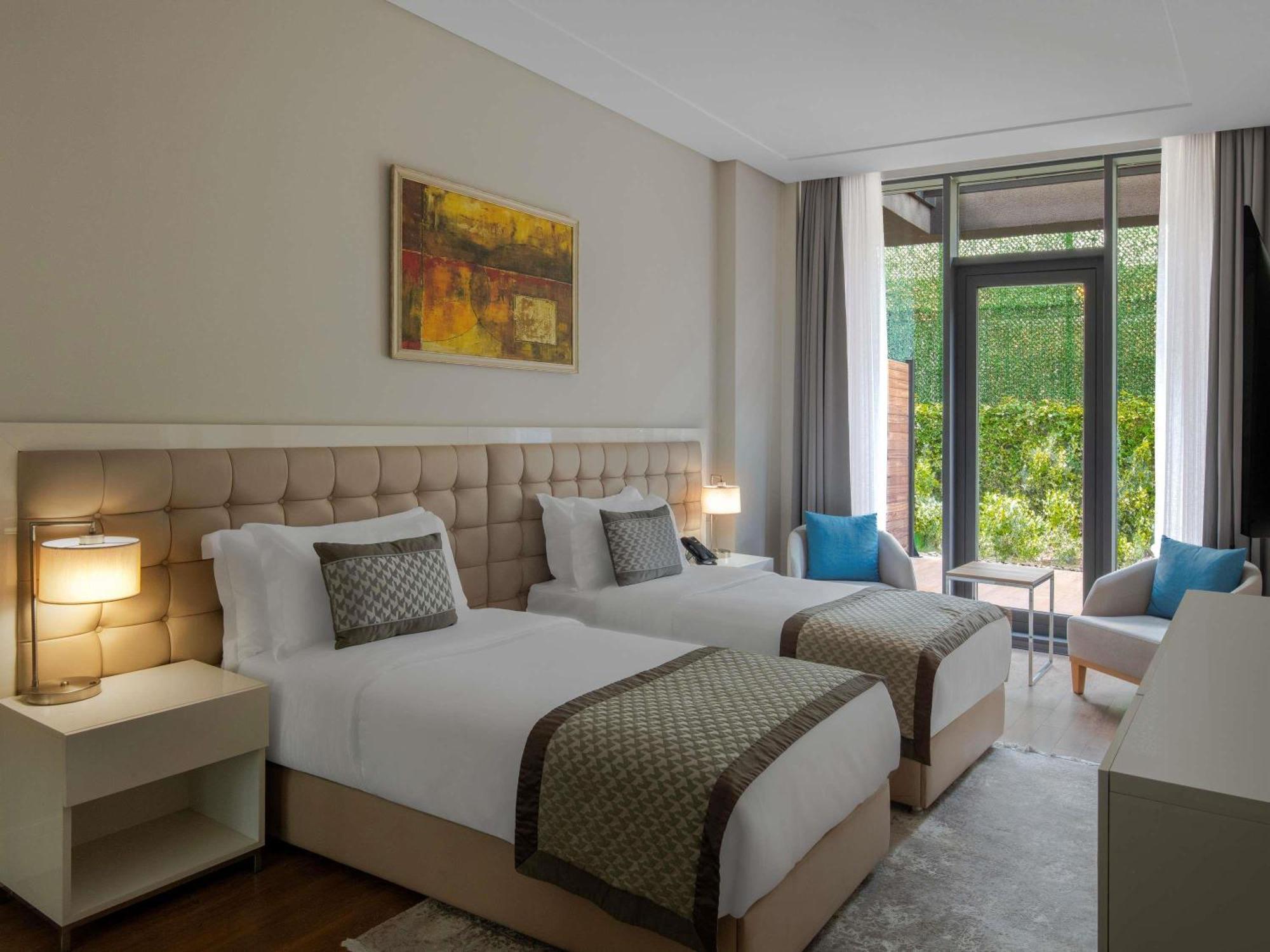 Movenpick Living Istanbul West Hotel Exterior photo